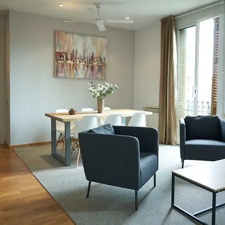 Spacious & Comfortable Flat In Centric Eixample Apartment Barcelona