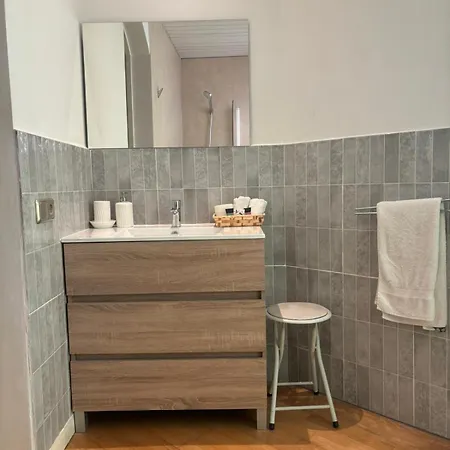 Spacious & Comfortable Flat In Centric Eixample * ברצלונה