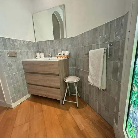 Spacious & Comfortable Flat In Centric Eixample Apartament Barcelona