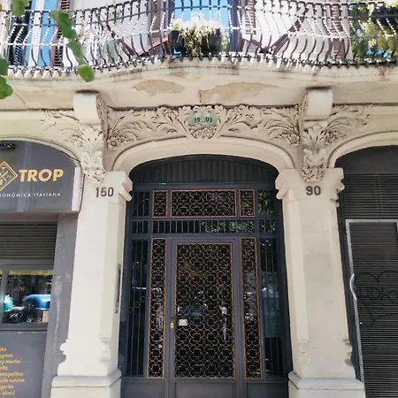 Spacious & Comfortable Flat In Centric Eixample *