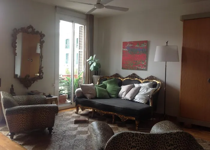 Spacious & Comfortable Flat In Centric Eixample Apartman Barcelona