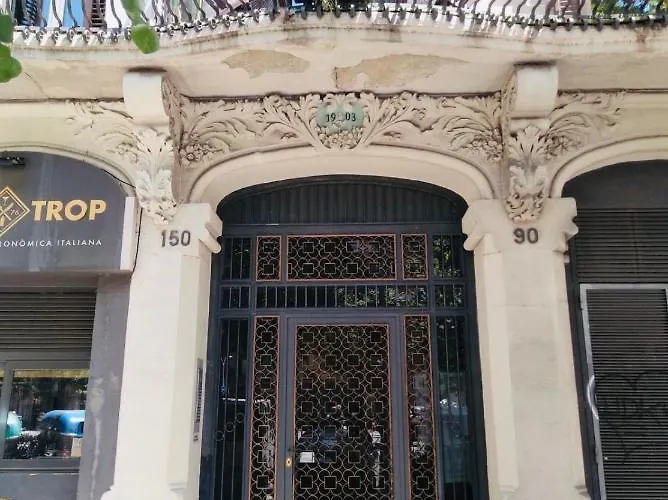 Spacious & Comfortable Flat In Centric Eixample *