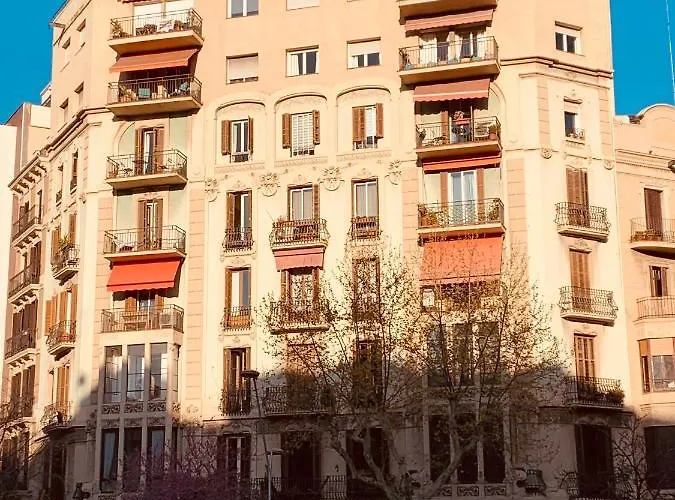 Διαμέρισμα Spacious & Comfortable Flat In Centric Eixample Βαρκελώνη